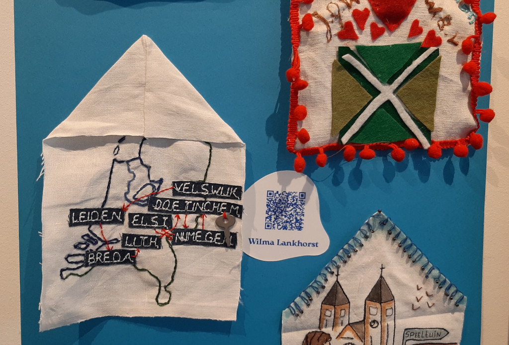 Via QR-codes kun je het verhaal achter het object horen © foto Wilma_Lankhorst.